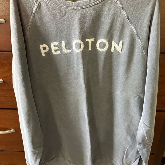 Peloton Vintage Sweatshirt - Picture 1 of 3